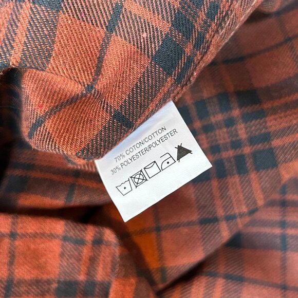 RUE Saint-Patrick Men's Button Down Long Sleeve Plaid Flannel Shirt Red Large - Picture 5 of 9